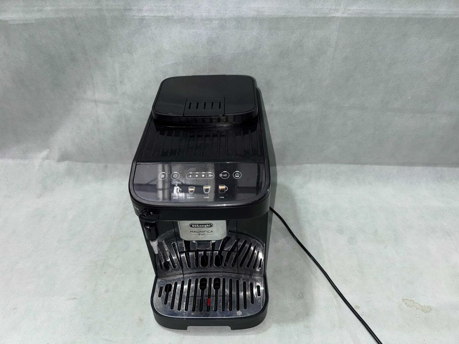 Кафемашина - Delonghi Magnifica Evo / 1450W / 15 bar