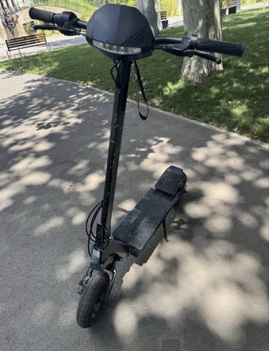 Trotineta electrica Kukirin pliabila 800W