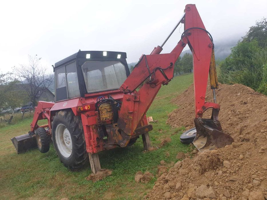Vând buldoexcavator Massey Ferguson 50B, 1980 – complet funcțional