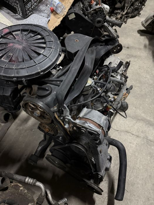 Двигатель Ауди Афтомат 1,8 привазной