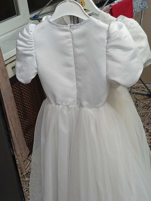 Платье для девочки нарядное