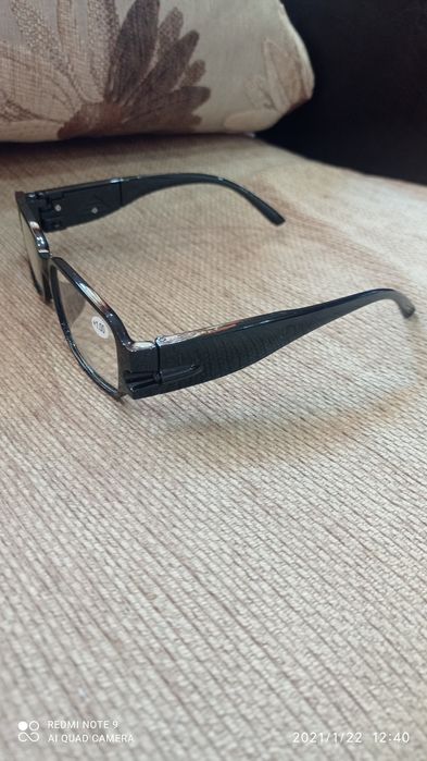 Ochelari cu leduri pentru lectură sau lucru manual...cu dioptri +1 .