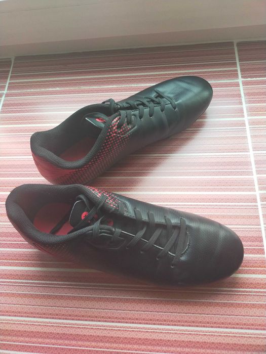 Продам бутсы в отличном состоянии