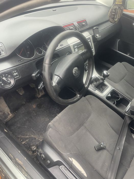 Dezmembrez wv passat B 6 2,0 bmp