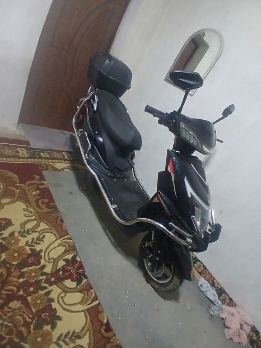 Elektrodugali Skuter  sotiladi holati Alo