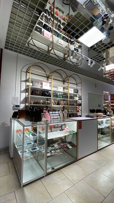 Продается островок ТЦ “Akkala Mall”