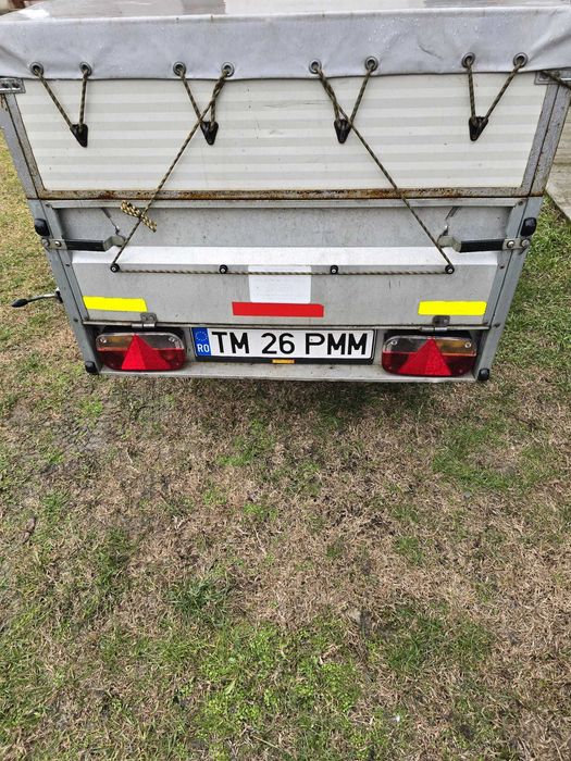 Vind remorca 750kg Stema