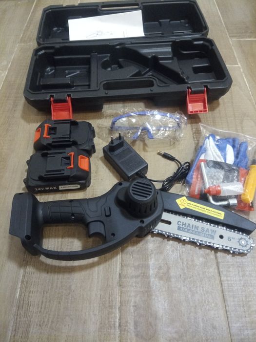 Електрически трион мини