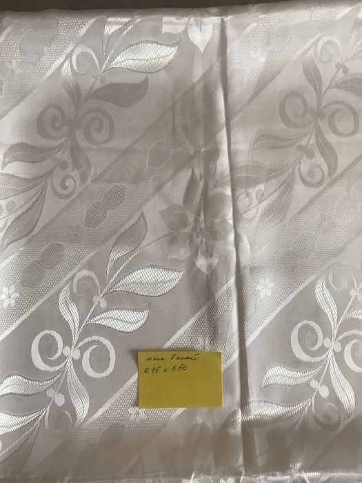 Отрезы тканей шелковые