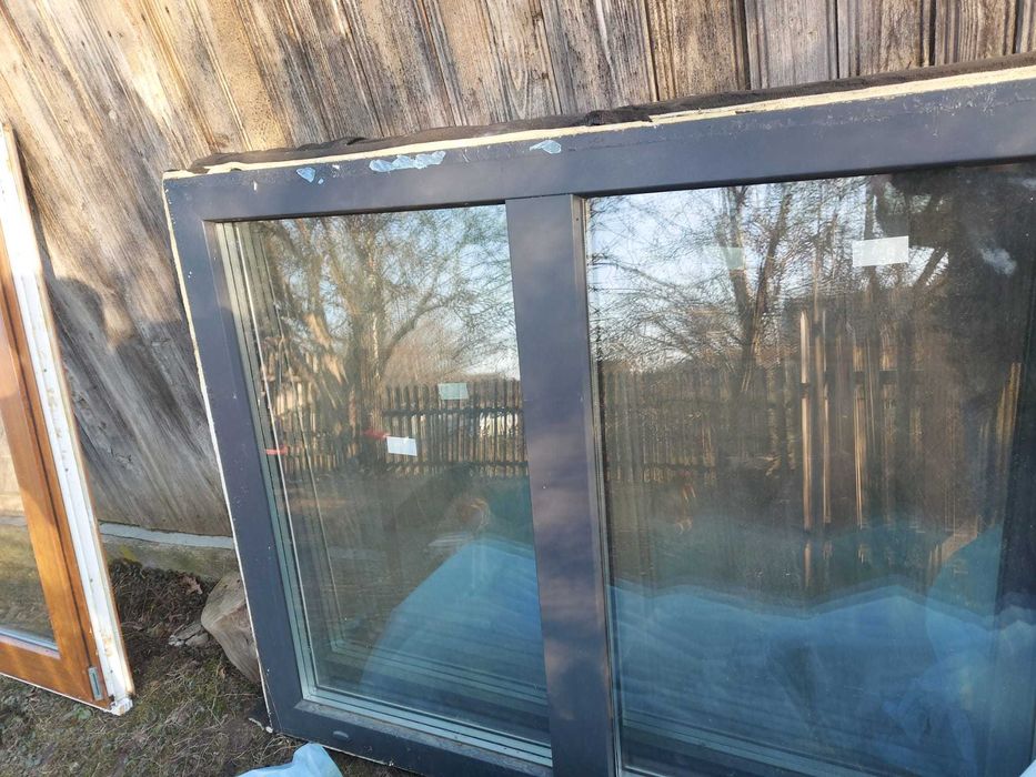 Vand ferestre din profile PVC Salamander 92 mm si Ramplast 70 mm