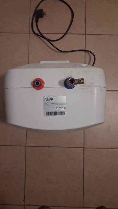 Boiler Ariston 10 litri