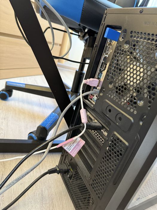 Настолен геймърски компютър