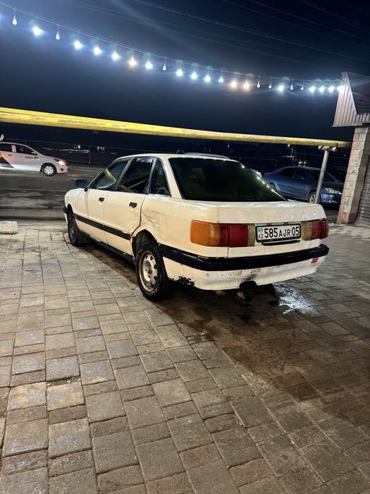 Ауди 80 в хорошем состояний срочно