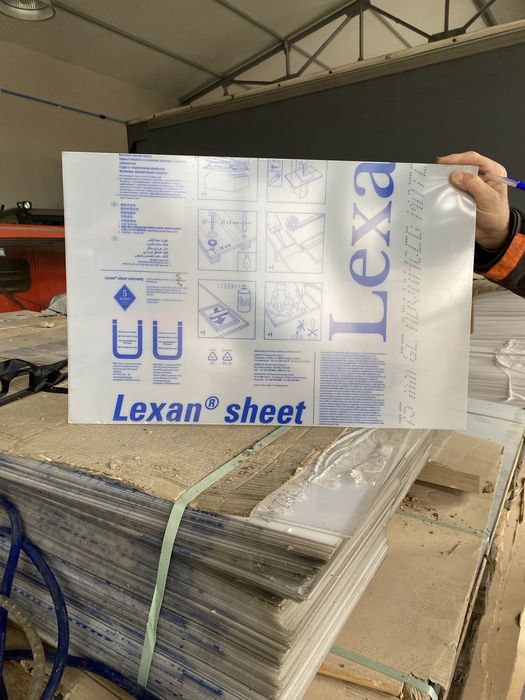 Plexiglas diferite marimi si grosimi