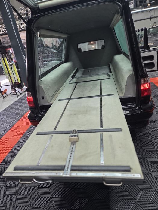 Bmw 520i dric funerar e 39