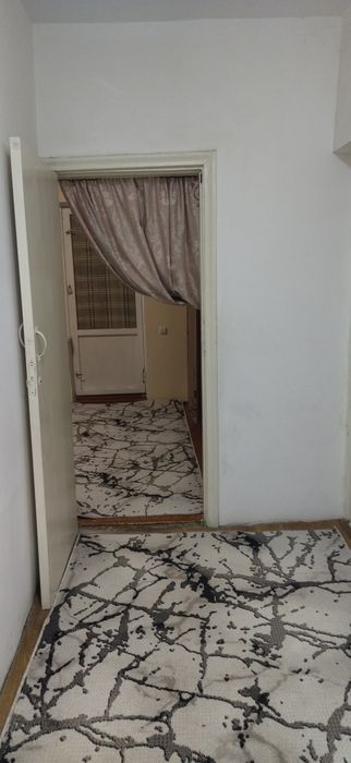 Аэропорт.2-ком кв срочно продаётся 2-эт.