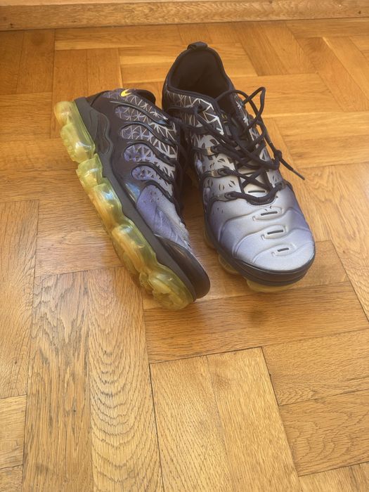 Oбувки Nike TN 48,5номер