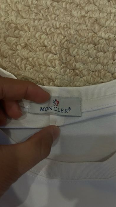 Футболка moncler