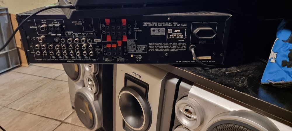 Музиката си работи перфе