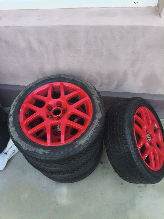 Jante golf 4 5×100 cu cauciucuri de iarna vând sau schimb cu ceva 5×112