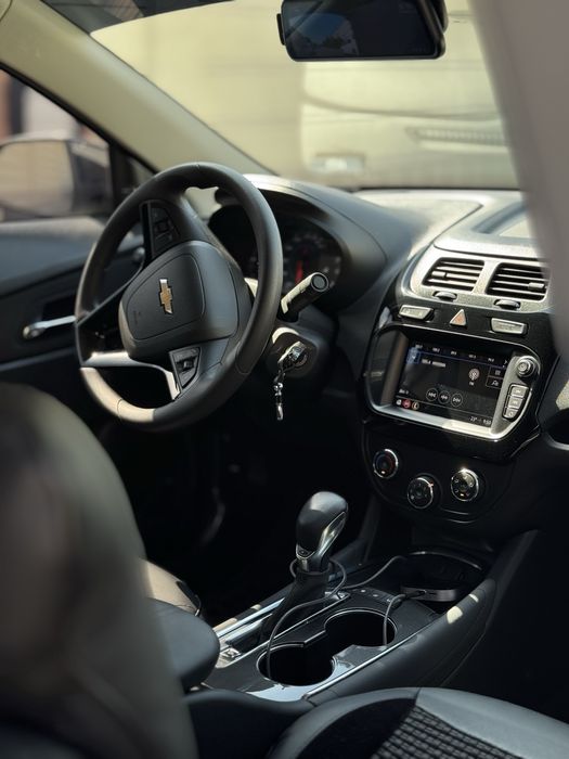 Chevrolet Cobalt 2026 — 5