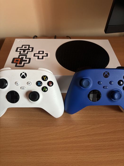 Xbox series s 2 manete