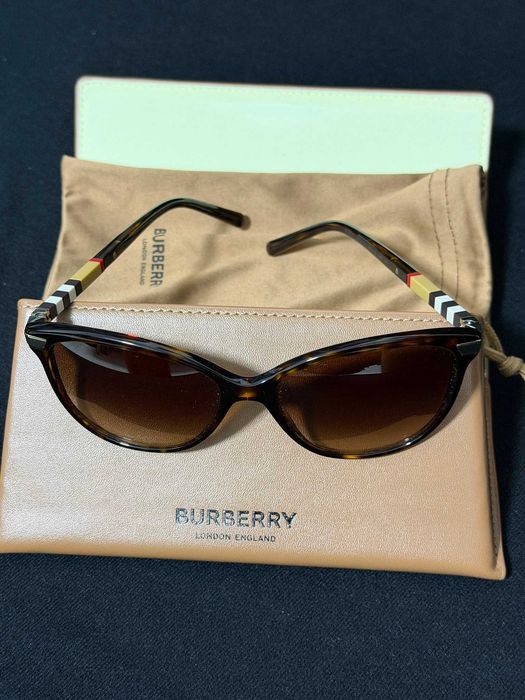 Ochelari de soare Burbery BE4216