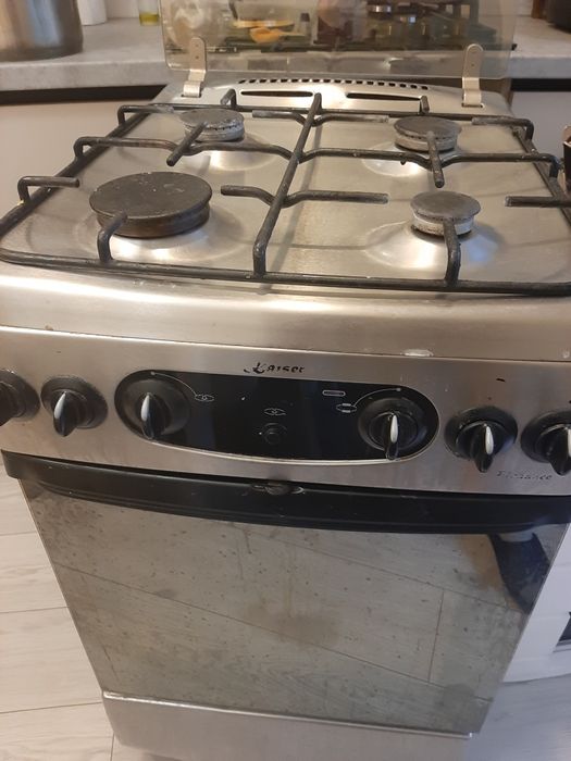 Продам кухонную плиту