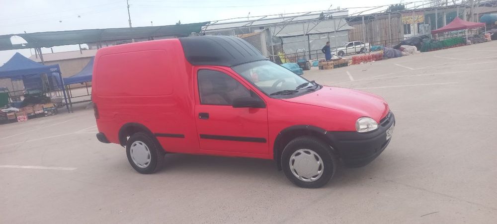 OPEL COMBO sotiladi