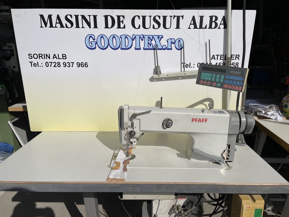 Masina de cusut liniar  PFAFF 953 automata cu taiere ata