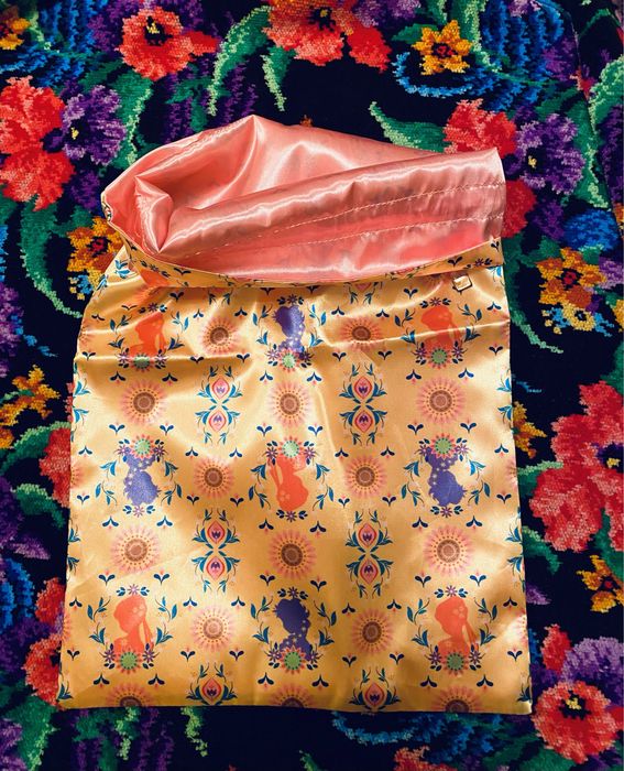 Атласный мешочек