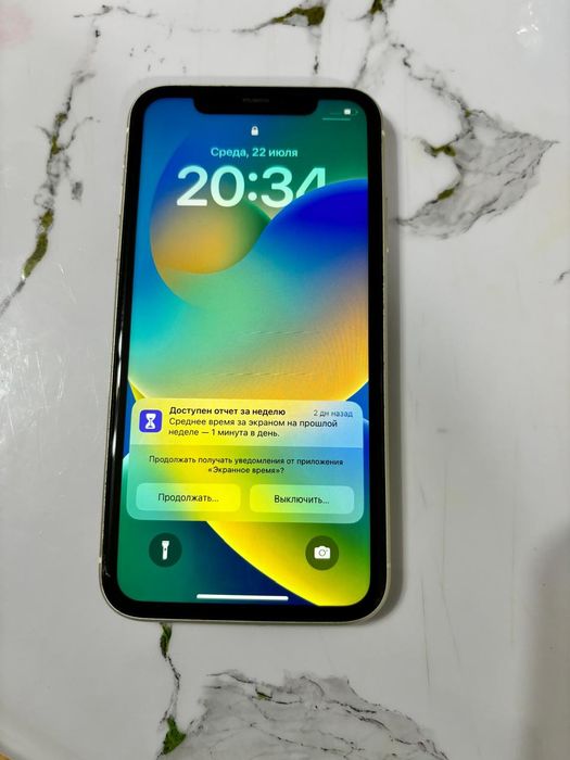 iPhone 11 в хорошем состояний