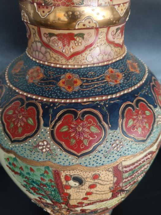 Голяма китайска ваза ,, satsuma "