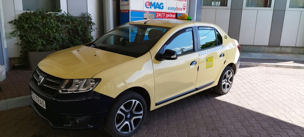 Logan cu licență taxi