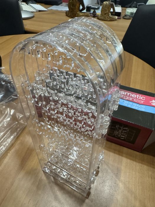 Organizator pt bijuterii