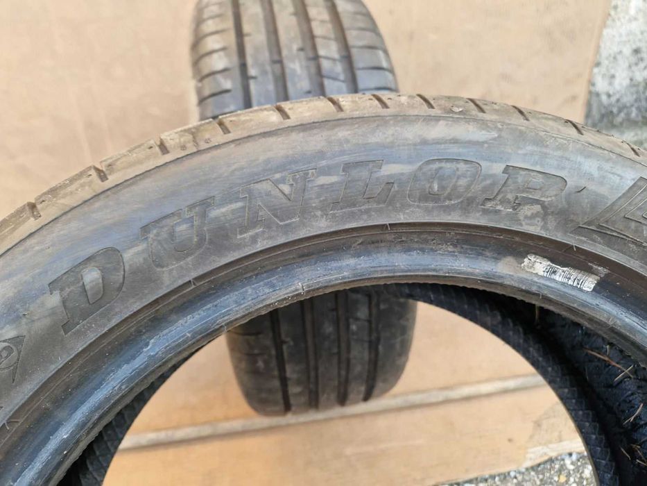 2 Dunlop R17 225/50 Летни гуми  DOT0623