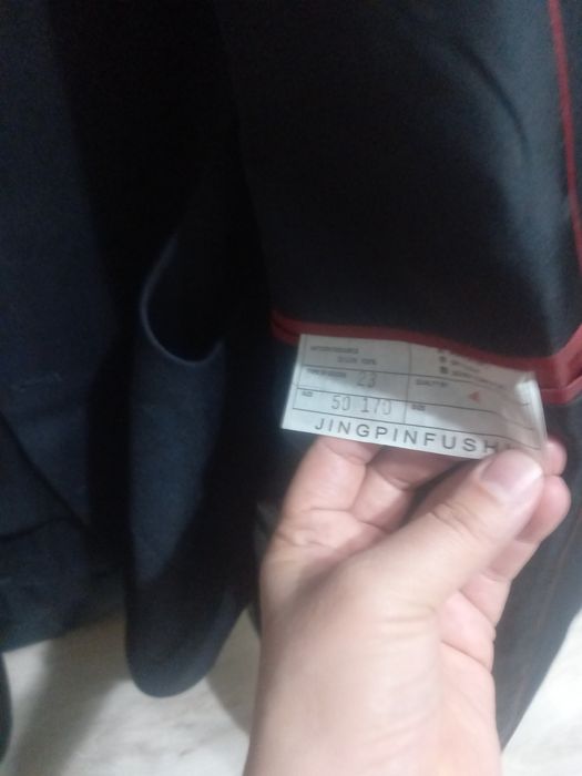 Продам костюм мужской