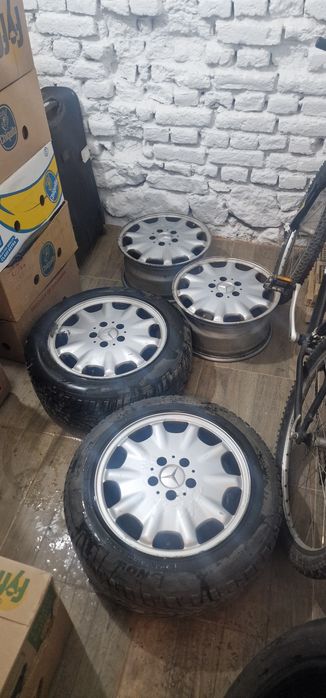 Гуми 16' от мерцесед  clk