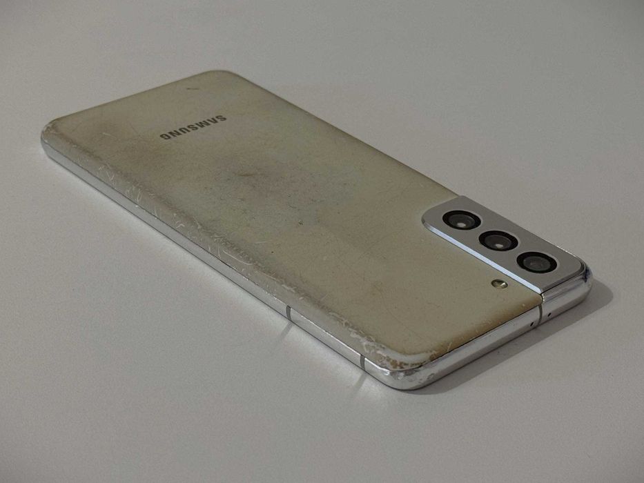 Бартер! Samsung Galaxy S21 256/8GB Phantom White (Бял)