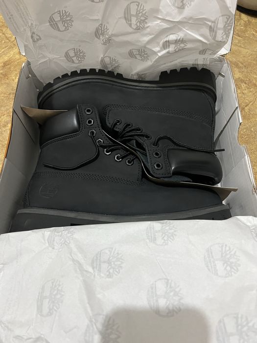 Черные ботинки Timberland