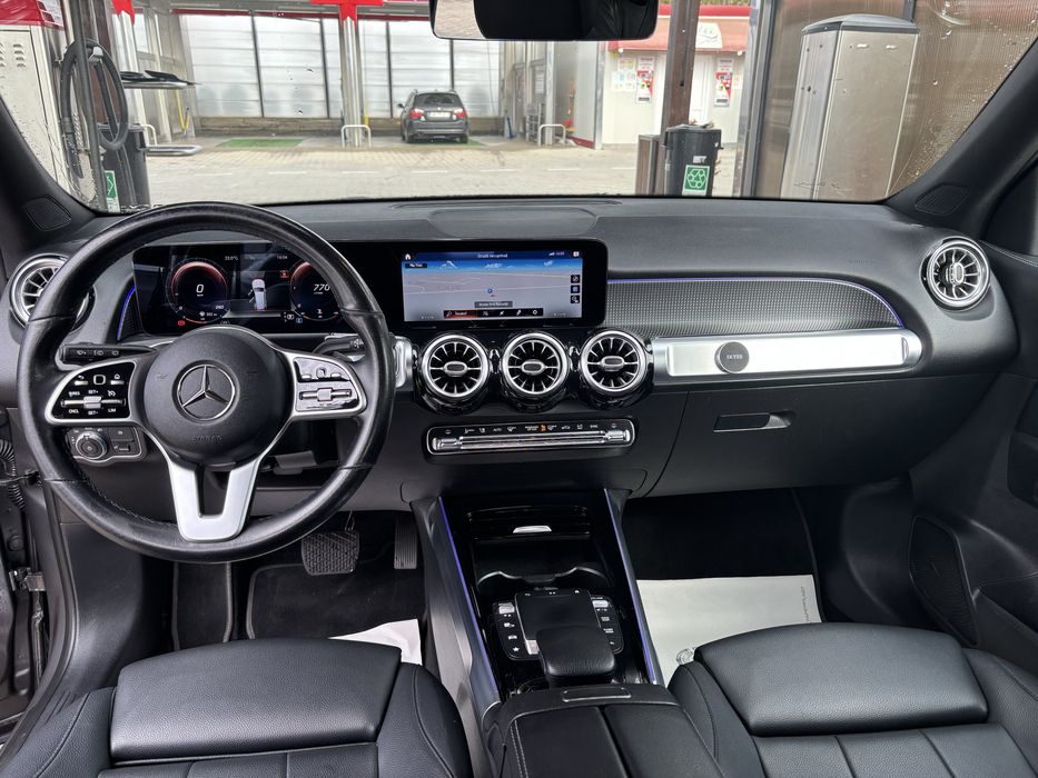Mercedes Glb200 7 locuri Panoramic dublu Parcheaza singura Etc