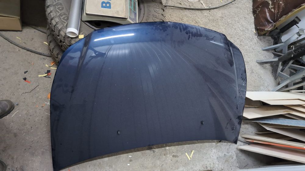 Продам капот от suzuki sx4.