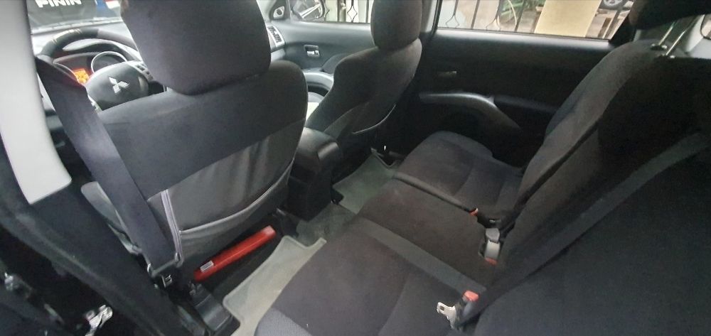 Vand Mitsubishi Outlander 2009