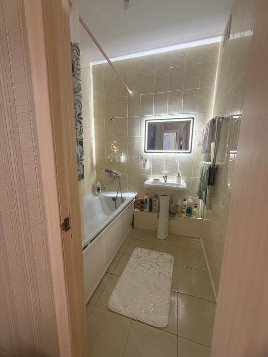 Сдам 2 комнатную квартиру