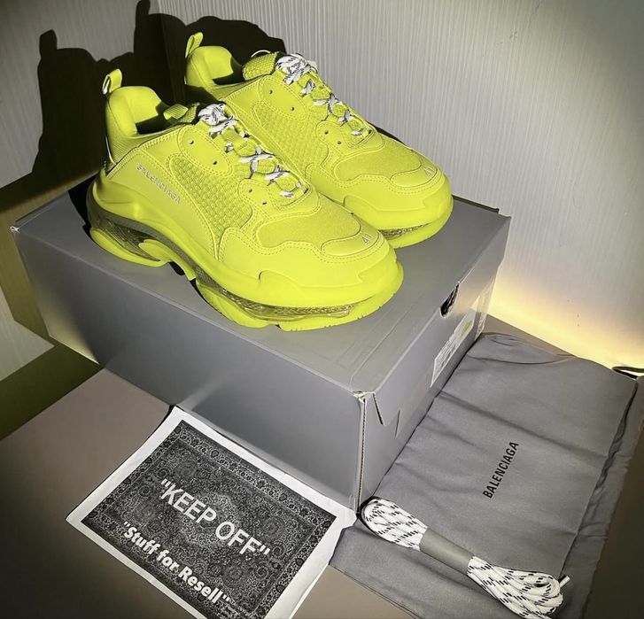 Adidasi balenciaga triple s