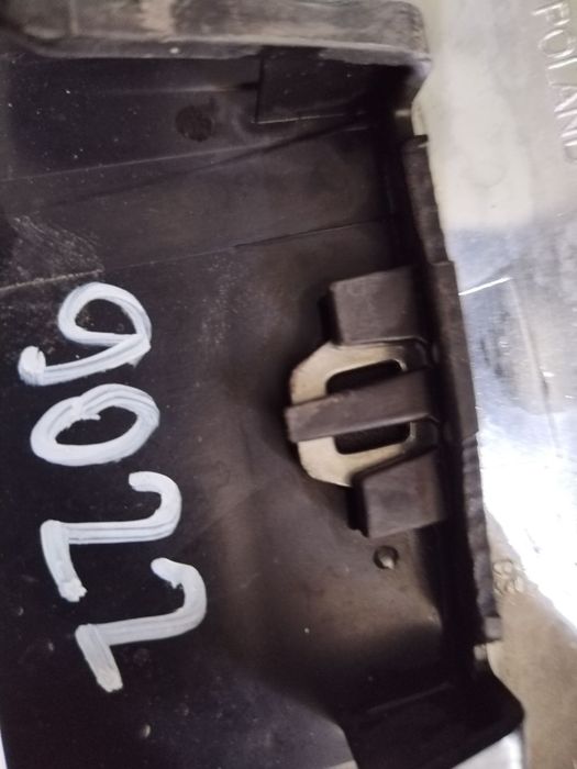 Grila radiator stanga, BMW Seria 5, F10, F11, 2010, 2011, 2012, 2013, 2014, 2015, 2016, cod origine OE 51137336477.