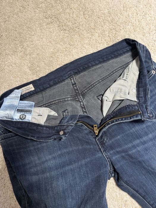 Blugi Levi's, barbati