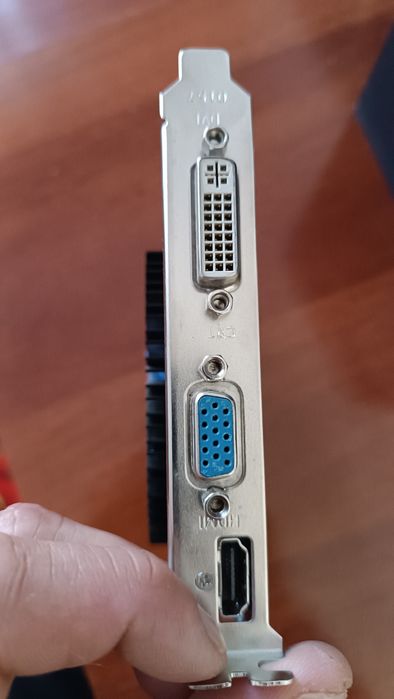 Videokarta geforce GT 730 2gb ddr3