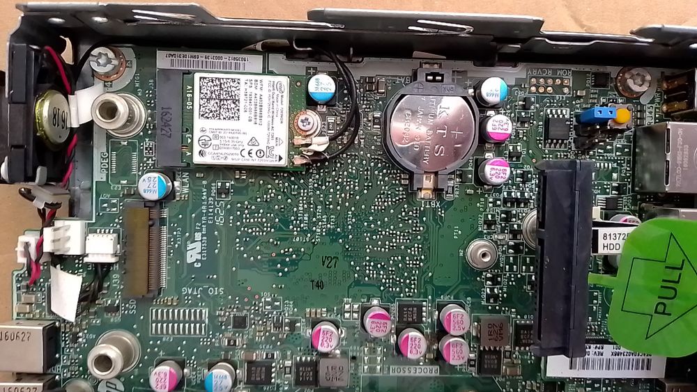 HP prodesk 600 G2 mini, i3 6100T, 8gb ram, ssd 120gb, wifi bt