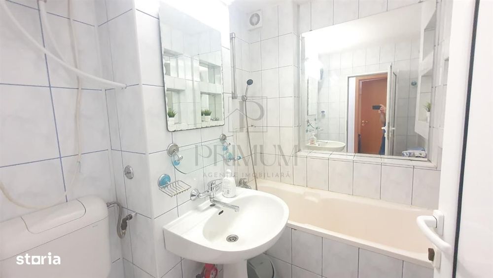Circumvalatiunii - 4 Cam - 2 Bai - Lift - Panoramic - Zona Excelenta |